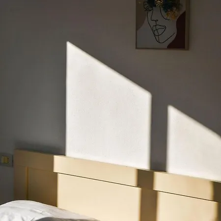Apet 27 Apartmanhotel Shëngjin