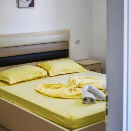 Apartmanhotel Apet 27 Shëngjin